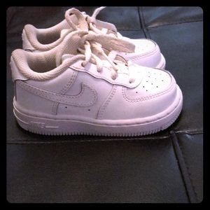 White Nike’s Toddler